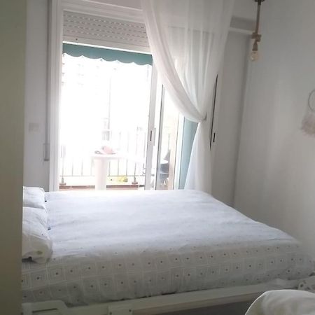 Apartamento Aloha Baby A 2 Calles Del Mar Lejlighed Sant Salvador Eksteriør billede